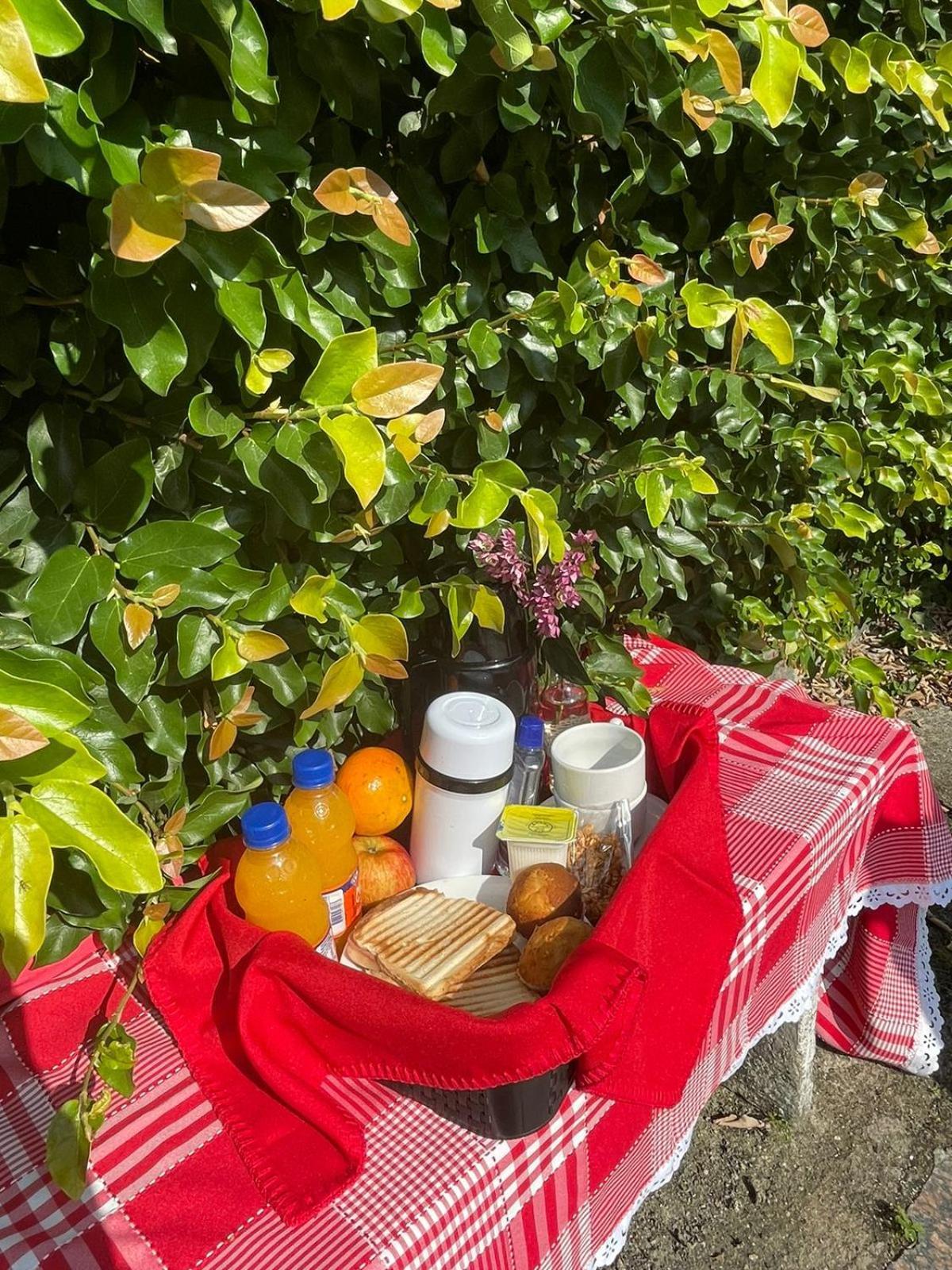 Pouzada Bom Clima - Servimos Cestas De Cafe Da Manha - Melhor Custo Beneficio Em Gravata Екстер'єр фото